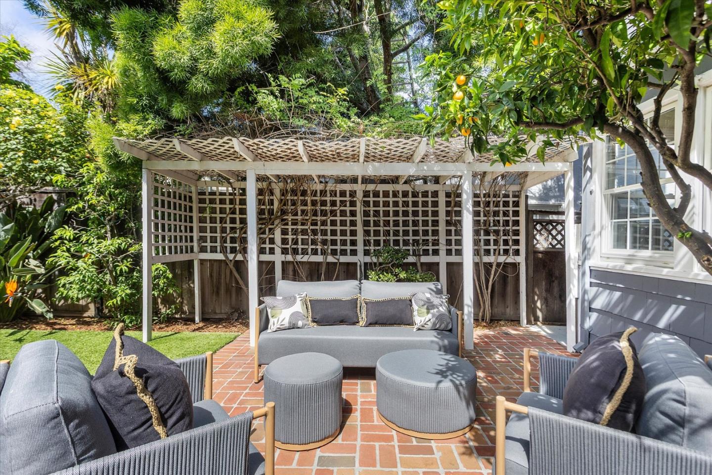 Detail Gallery Image 46 of 63 For 201 Chesterton Pl, San Mateo,  CA 94401 - 3 Beds | 1/1 Baths