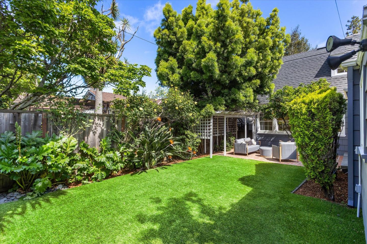 Detail Gallery Image 52 of 63 For 201 Chesterton Pl, San Mateo,  CA 94401 - 3 Beds | 1/1 Baths