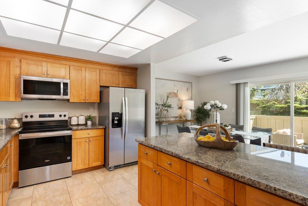 Detail Gallery Image 18 of 50 For 653 Celestial Ln, Foster City,  CA 94404 - 4 Beds | 2/1 Baths