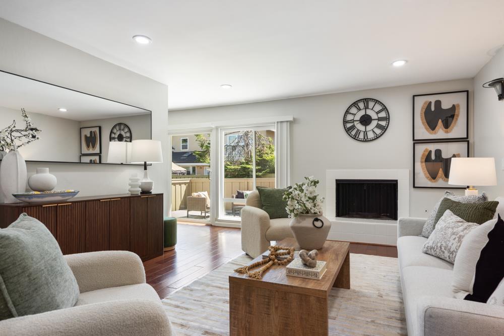 Detail Gallery Image 2 of 50 For 653 Celestial Ln, Foster City,  CA 94404 - 4 Beds | 2/1 Baths