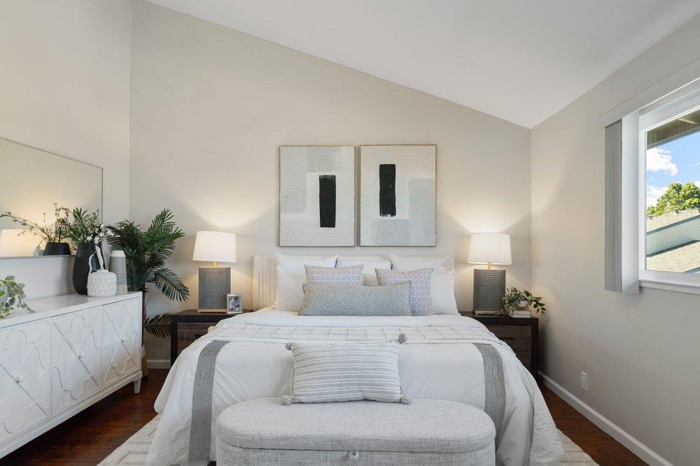 Detail Gallery Image 21 of 50 For 653 Celestial Ln, Foster City,  CA 94404 - 4 Beds | 2/1 Baths