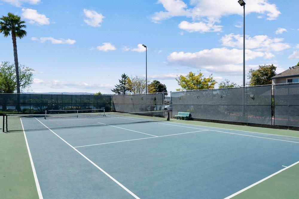 Detail Gallery Image 43 of 50 For 653 Celestial Ln, Foster City,  CA 94404 - 4 Beds | 2/1 Baths