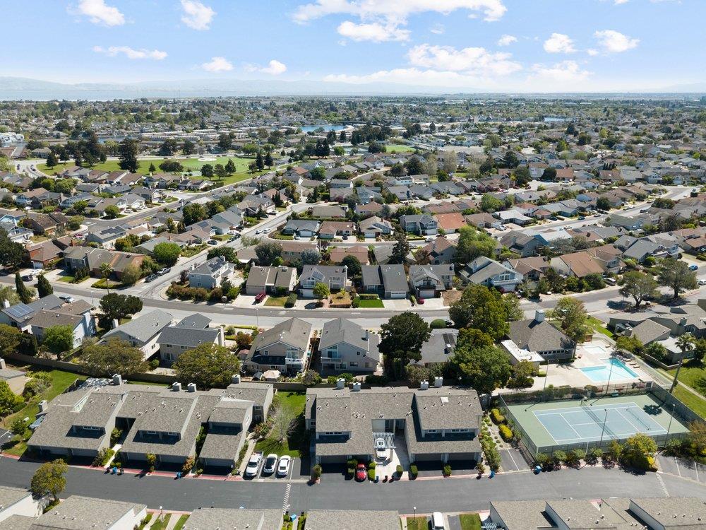 Detail Gallery Image 45 of 50 For 653 Celestial Ln, Foster City,  CA 94404 - 4 Beds | 2/1 Baths