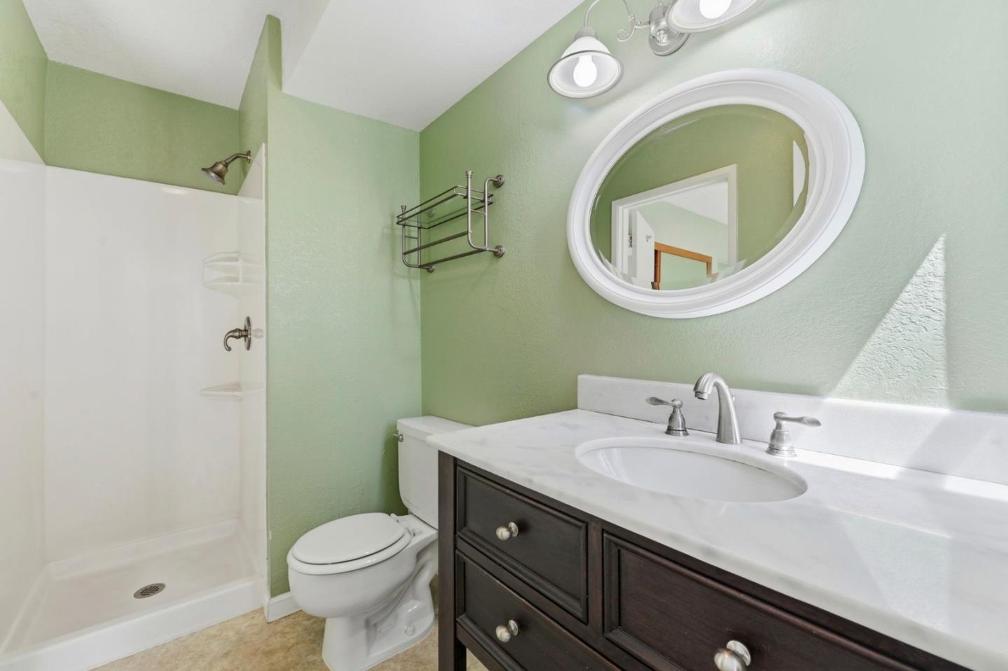 Detail Gallery Image 17 of 28 For 2001 Alameda De Las Pulgas #172,  San Mateo,  CA 94403 - 3 Beds | 2 Baths