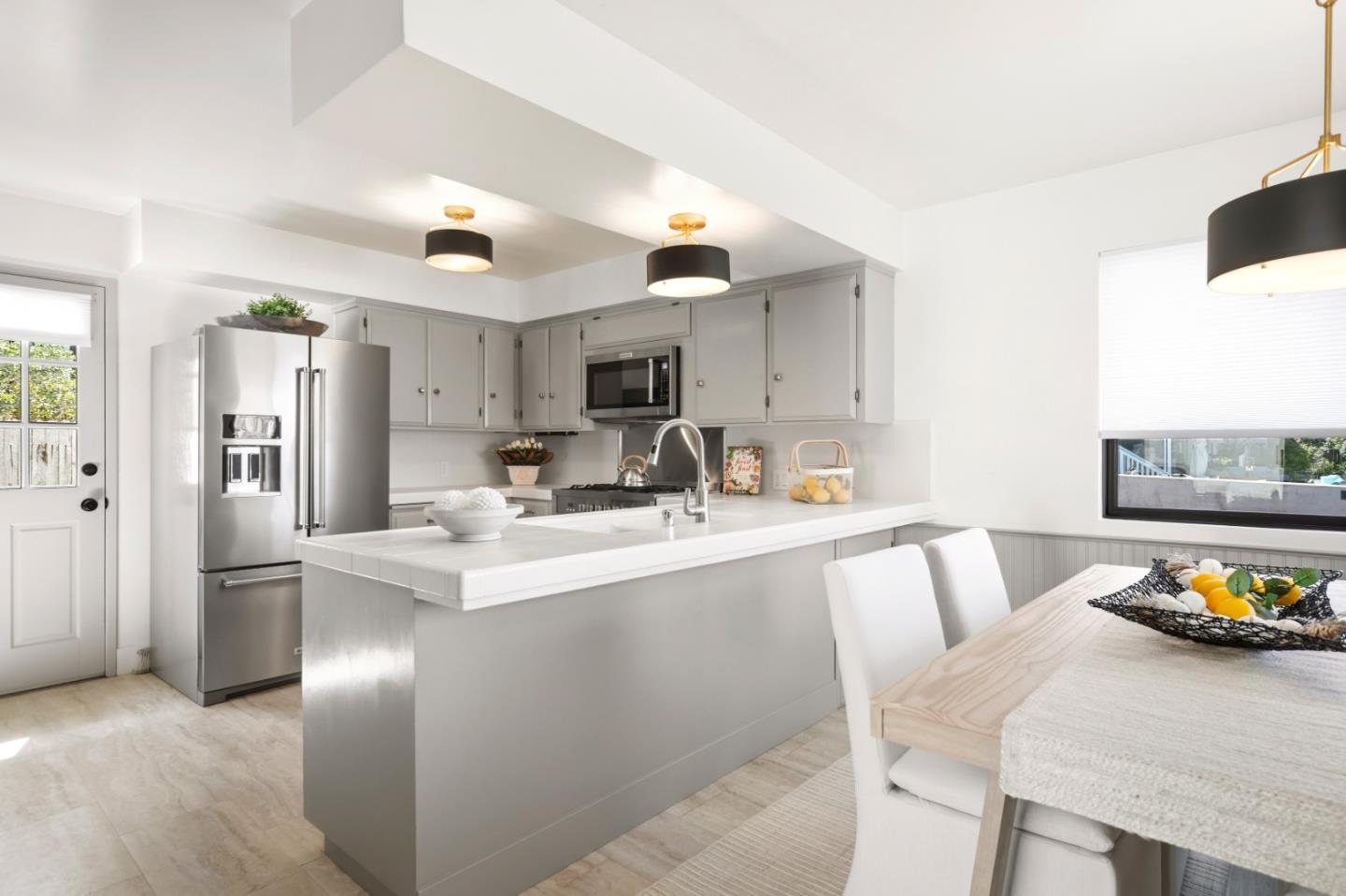 Detail Gallery Image 13 of 35 For 25 Coral St, Pacific Grove,  CA 93950 - 3 Beds | 2 Baths