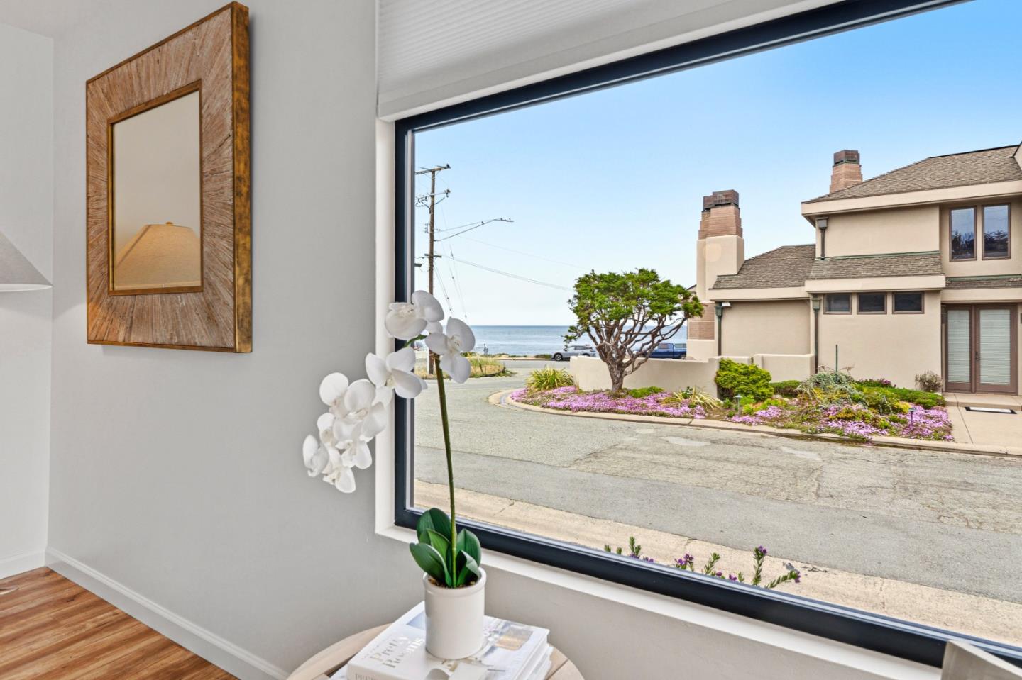 Detail Gallery Image 18 of 35 For 25 Coral St, Pacific Grove,  CA 93950 - 3 Beds | 2 Baths
