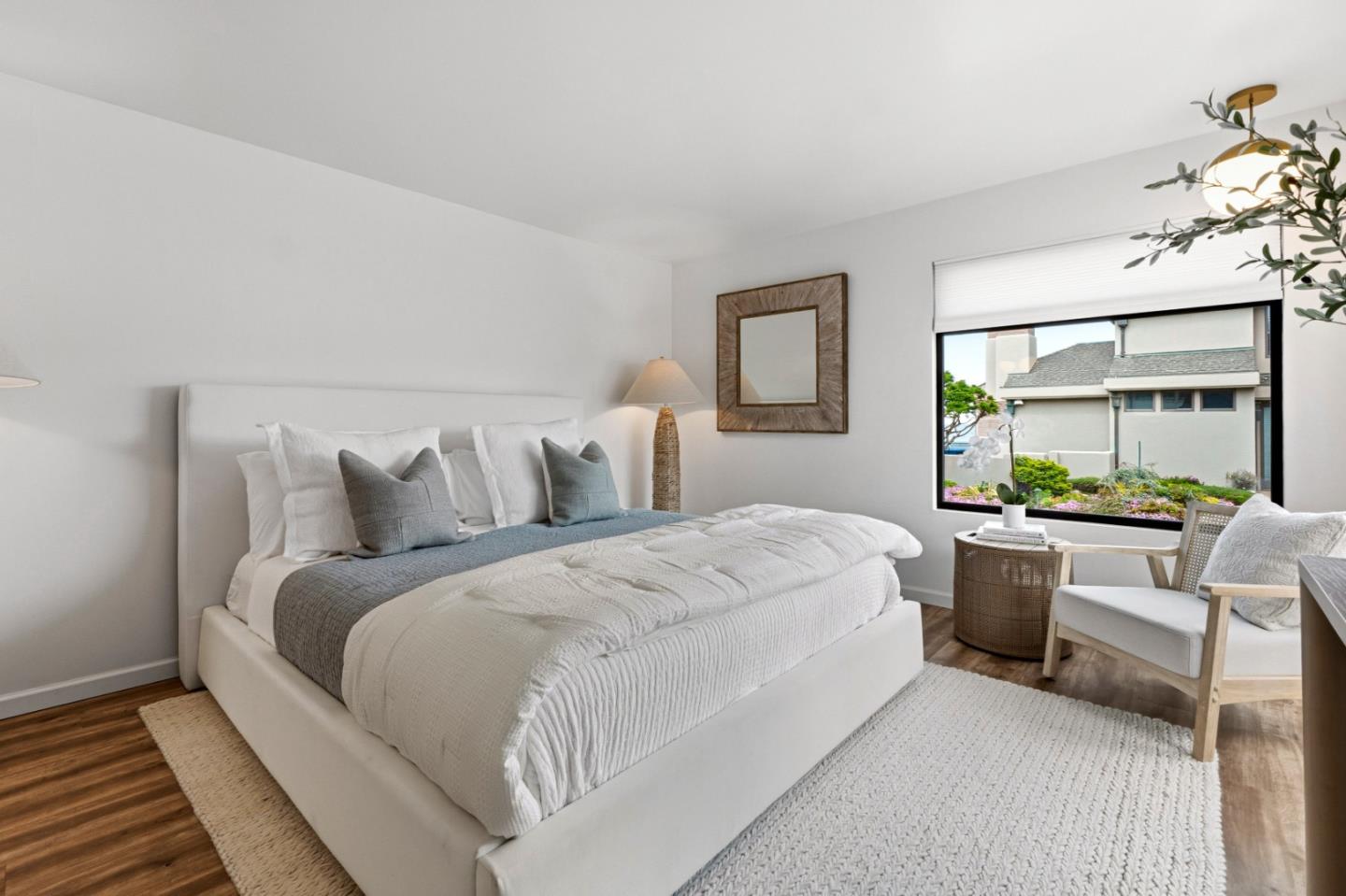 Detail Gallery Image 19 of 35 For 25 Coral St, Pacific Grove,  CA 93950 - 3 Beds | 2 Baths
