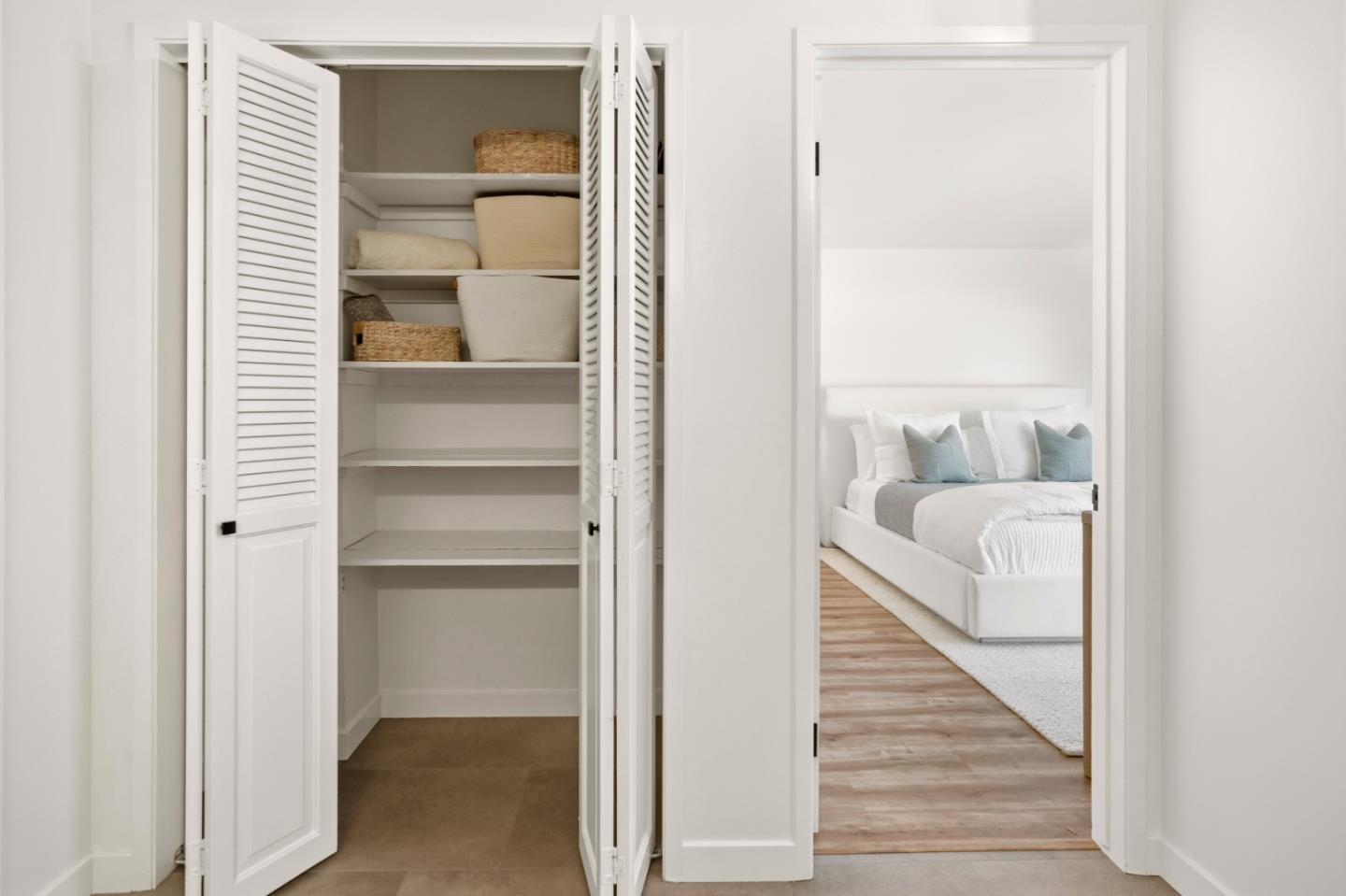 Detail Gallery Image 23 of 35 For 25 Coral St, Pacific Grove,  CA 93950 - 3 Beds | 2 Baths