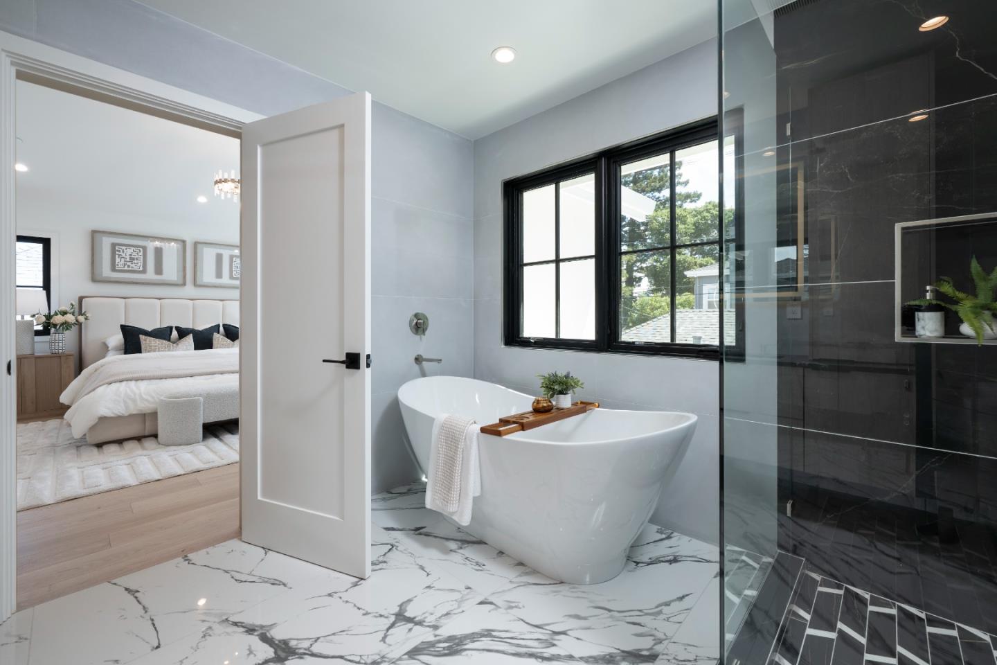 Detail Gallery Image 27 of 40 For 2615 Hillside Dr, Burlingame,  CA 94010 - 5 Beds | 5/1 Baths