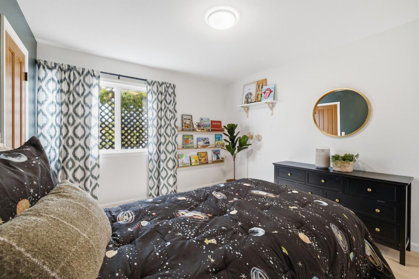 Detail Gallery Image 32 of 79 For 196 Kenny Ct, Santa Cruz,  CA 95065 - 3 Beds | 2 Baths