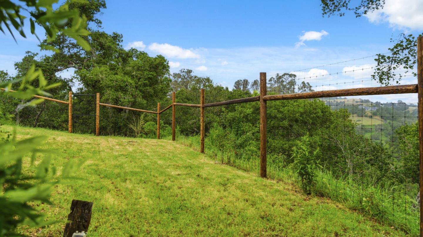 Detail Gallery Image 59 of 79 For 196 Kenny Ct, Santa Cruz,  CA 95065 - 3 Beds | 2 Baths