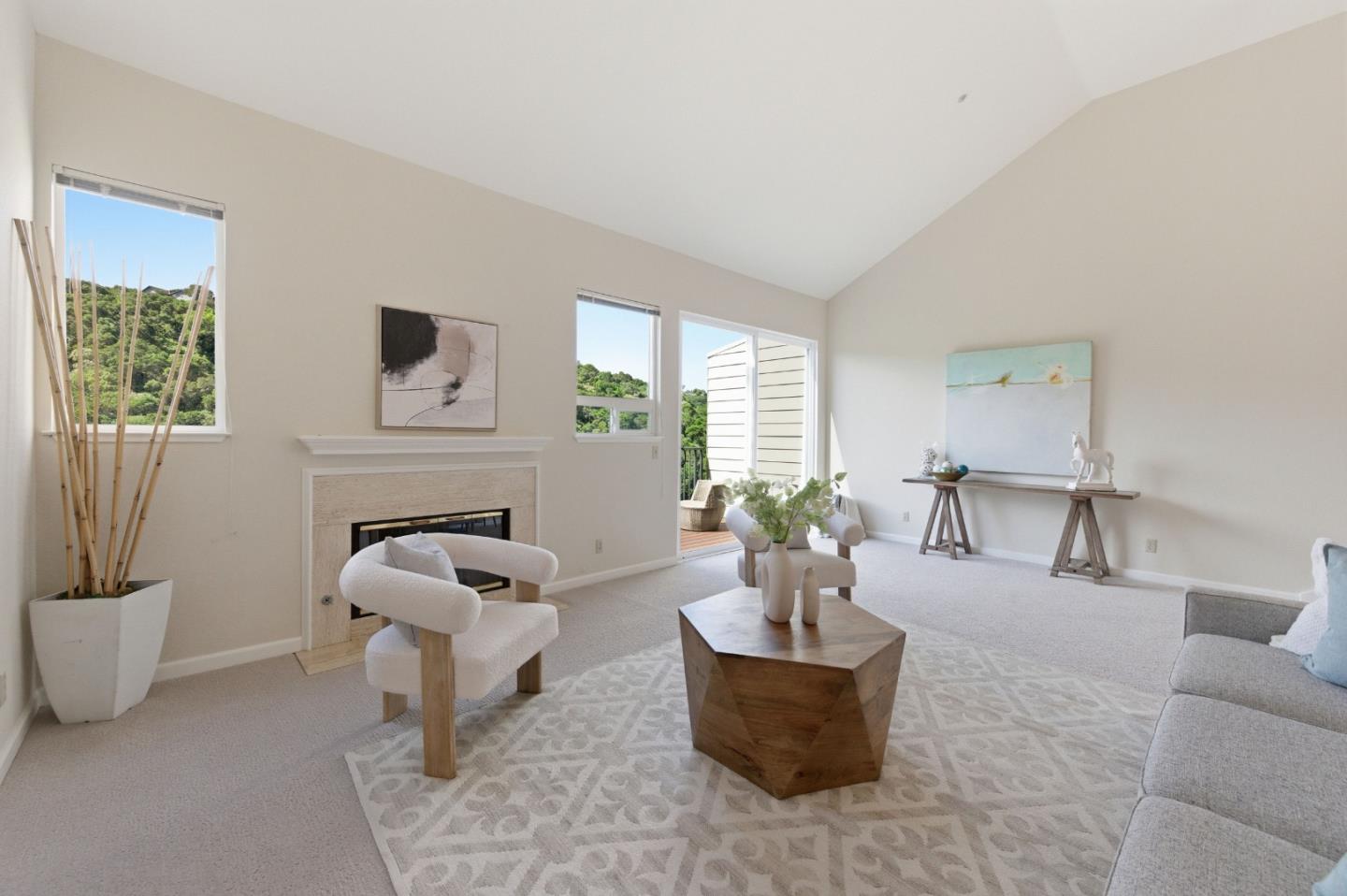 Detail Gallery Image 10 of 49 For 1040 Continentals Way #14,  Belmont,  CA 94002 - 3 Beds | 3/1 Baths