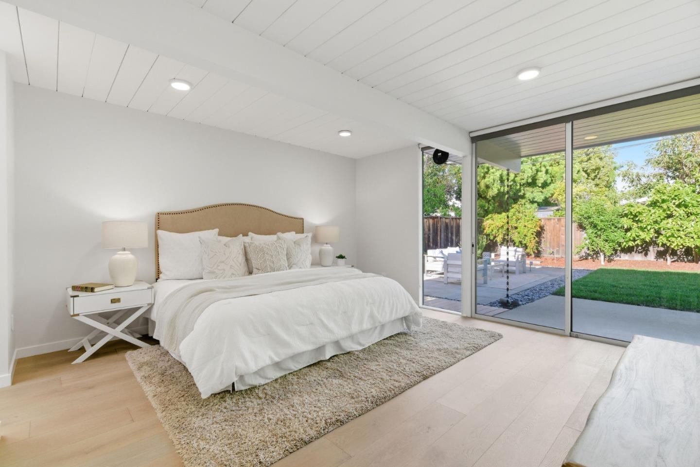 Detail Gallery Image 22 of 42 For 1656 Edmonton Ave, Sunnyvale,  CA 94087 - 4 Beds | 2 Baths