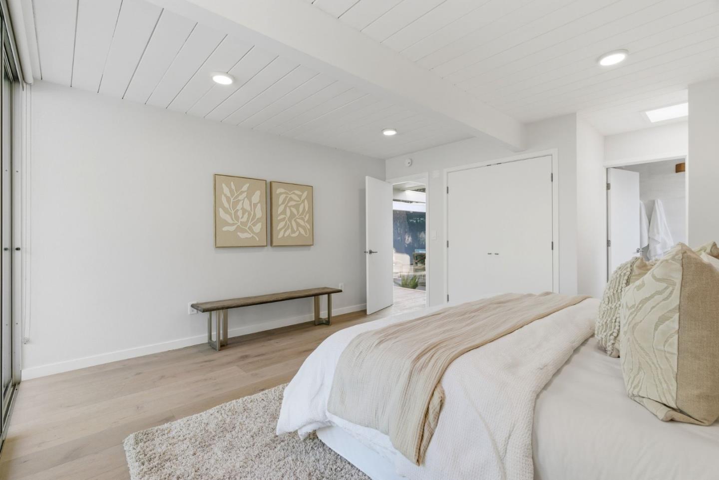 Detail Gallery Image 24 of 42 For 1656 Edmonton Ave, Sunnyvale,  CA 94087 - 4 Beds | 2 Baths