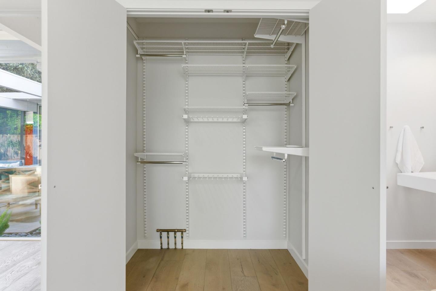 Detail Gallery Image 25 of 42 For 1656 Edmonton Ave, Sunnyvale,  CA 94087 - 4 Beds | 2 Baths