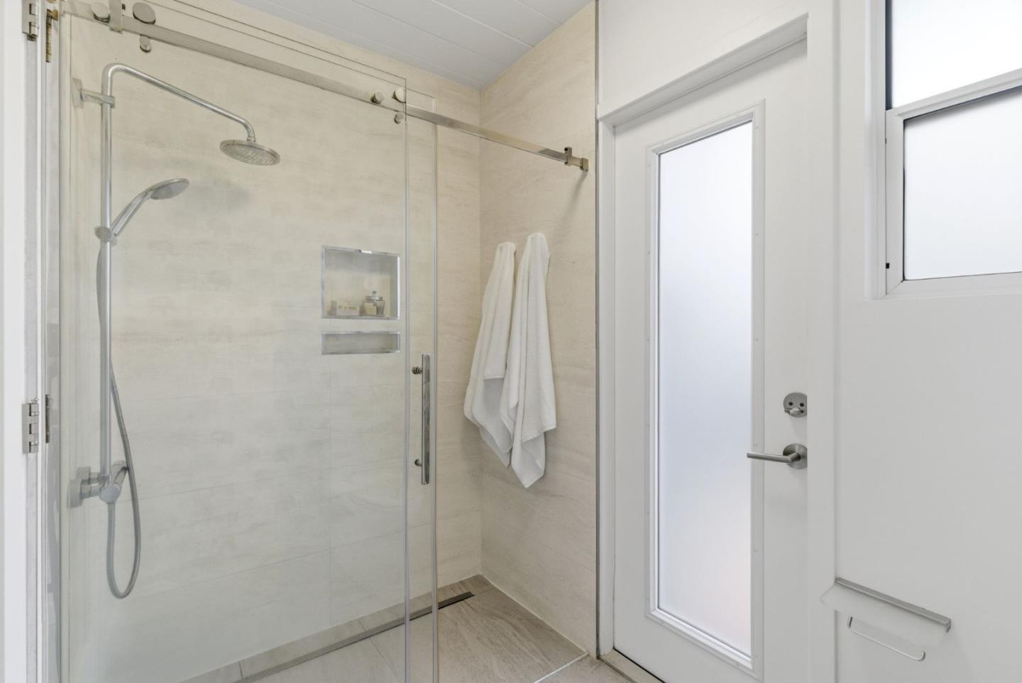 Detail Gallery Image 29 of 42 For 1656 Edmonton Ave, Sunnyvale,  CA 94087 - 4 Beds | 2 Baths