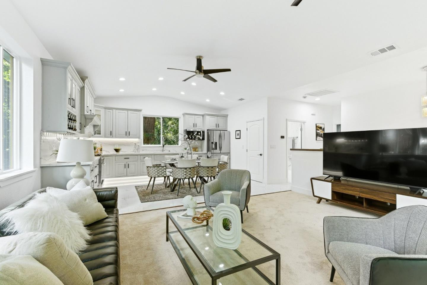 Detail Gallery Image 12 of 59 For 255 Brookside Dr, Boulder Creek,  CA 95006 - 4 Beds | 2/1 Baths