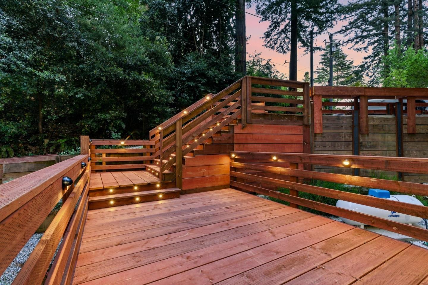 Detail Gallery Image 5 of 59 For 255 Brookside Dr, Boulder Creek,  CA 95006 - 4 Beds | 2/1 Baths