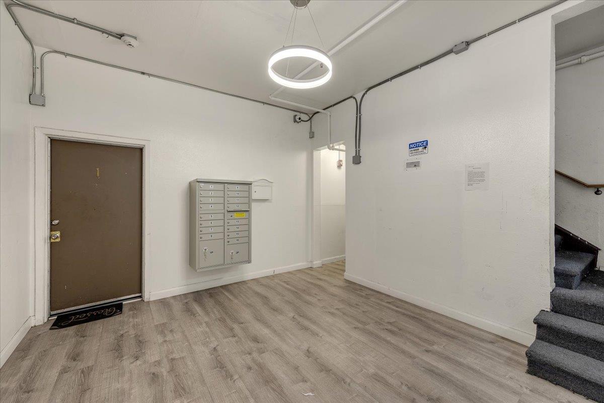 Detail Gallery Image 6 of 14 For 185 15th St, Oakland,  CA 94612 - – Beds | – Baths