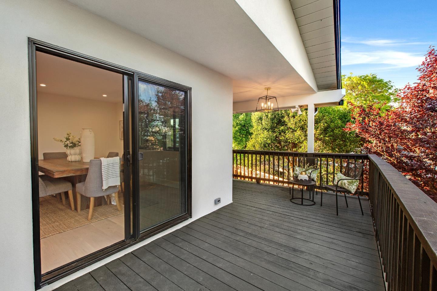 Detail Gallery Image 10 of 62 For 808 Mohican Way, Redwood City,  CA 94062 - 4 Beds | 4/1 Baths