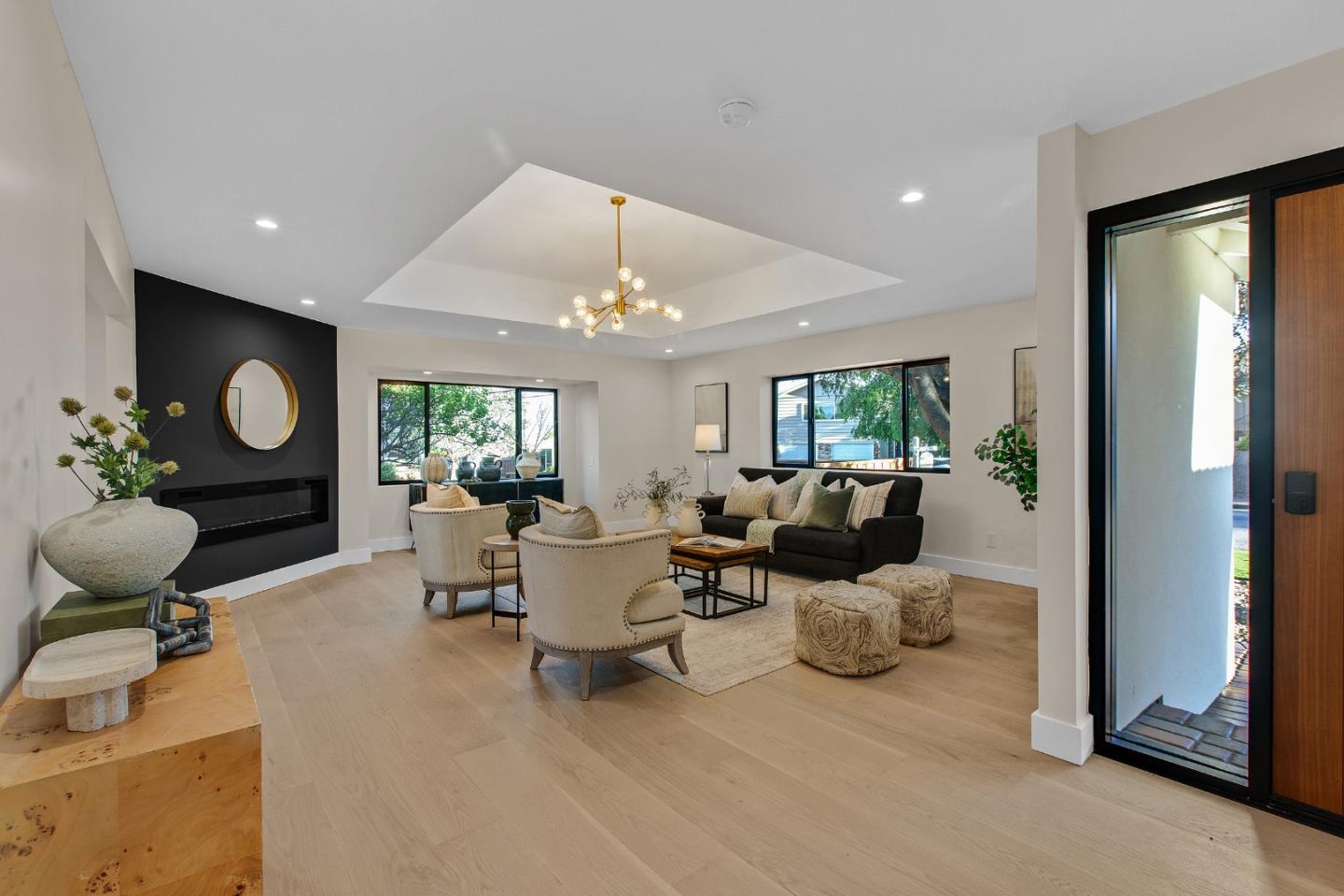 Detail Gallery Image 23 of 62 For 808 Mohican Way, Redwood City,  CA 94062 - 4 Beds | 4/1 Baths