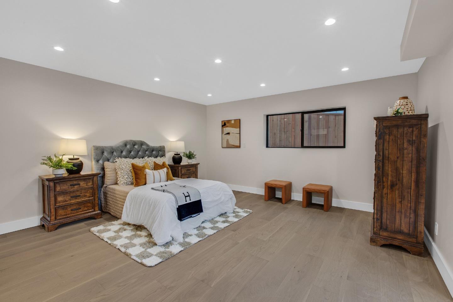 Detail Gallery Image 44 of 62 For 808 Mohican Way, Redwood City,  CA 94062 - 4 Beds | 4/1 Baths