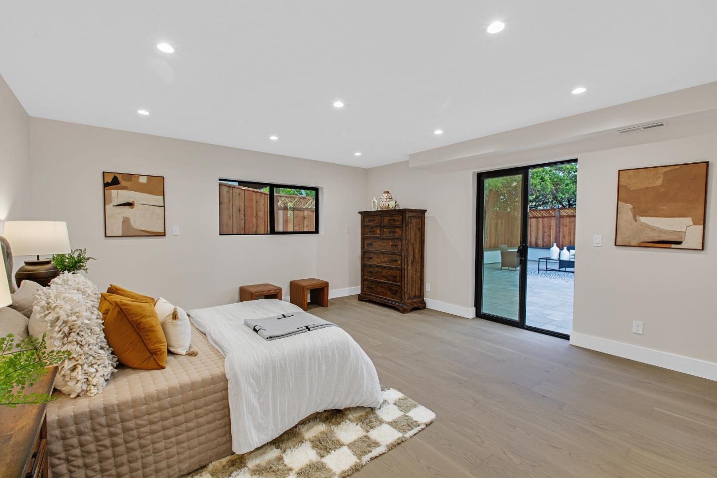 Detail Gallery Image 45 of 62 For 808 Mohican Way, Redwood City,  CA 94062 - 4 Beds | 4/1 Baths