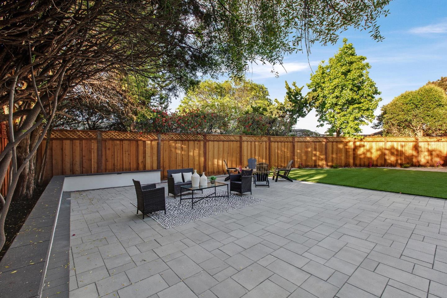 Detail Gallery Image 56 of 62 For 808 Mohican Way, Redwood City,  CA 94062 - 4 Beds | 4/1 Baths