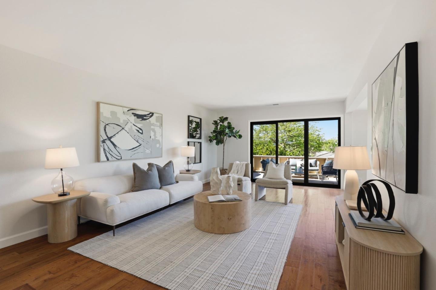 Detail Gallery Image 6 of 63 For 7 Lilly Ln, San Carlos,  CA 94070 - 3 Beds | 2/1 Baths