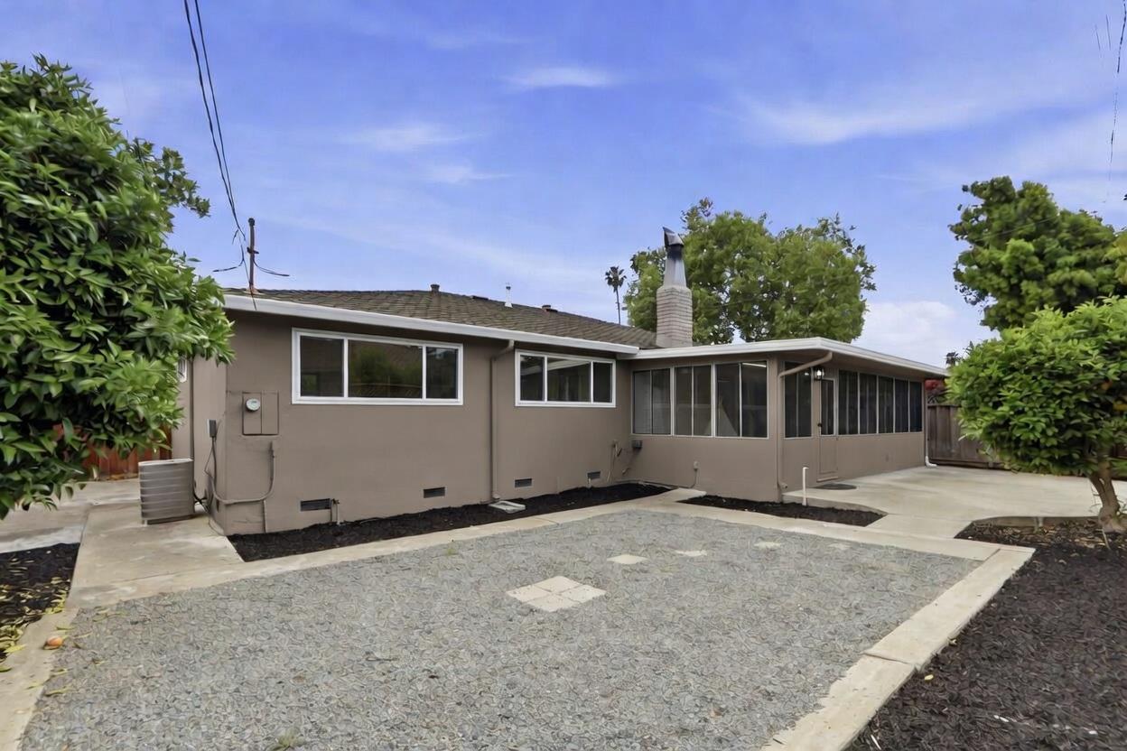 Detail Gallery Image 24 of 25 For 1679 Catalonia Way, San Jose,  CA 95125 - 3 Beds | 2 Baths