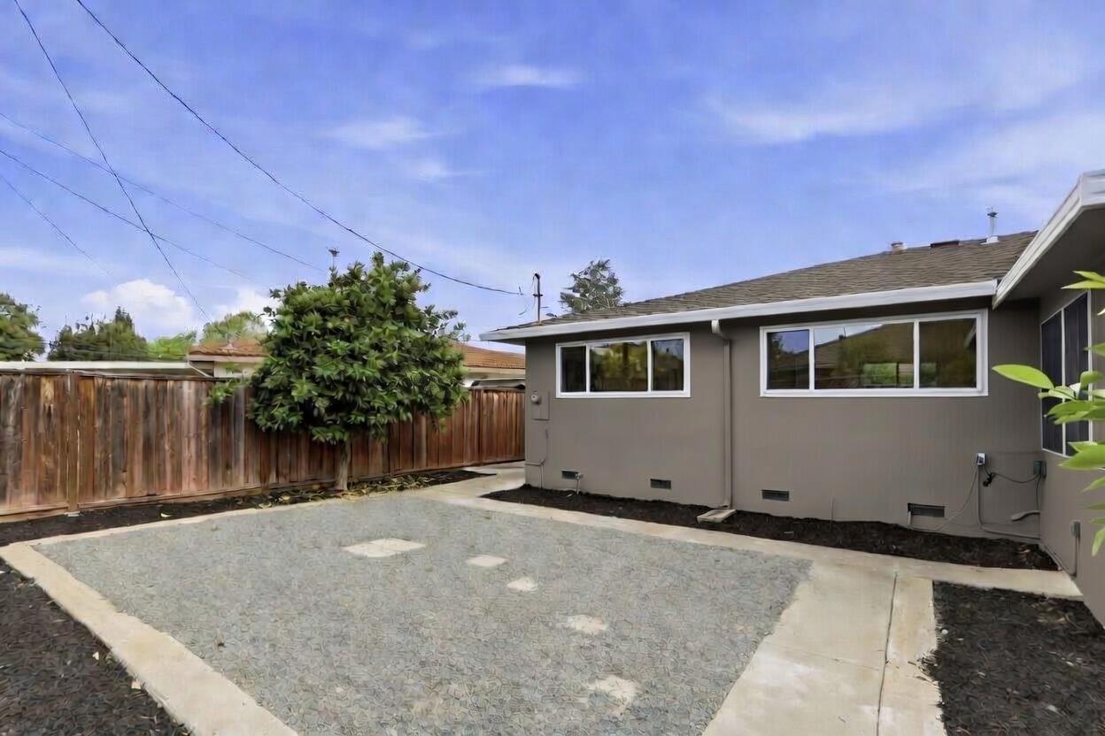 Detail Gallery Image 25 of 25 For 1679 Catalonia Way, San Jose,  CA 95125 - 3 Beds | 2 Baths