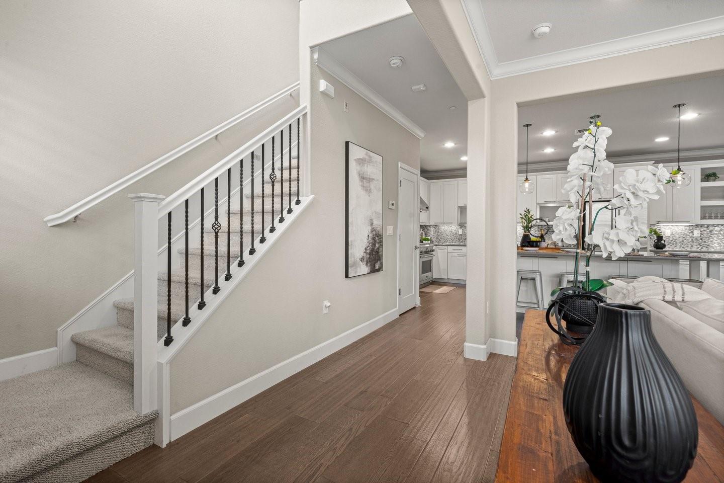 Detail Gallery Image 31 of 79 For 6076 Sunstone Dr, San Jose,  CA 95123 - 4 Beds | 2/1 Baths