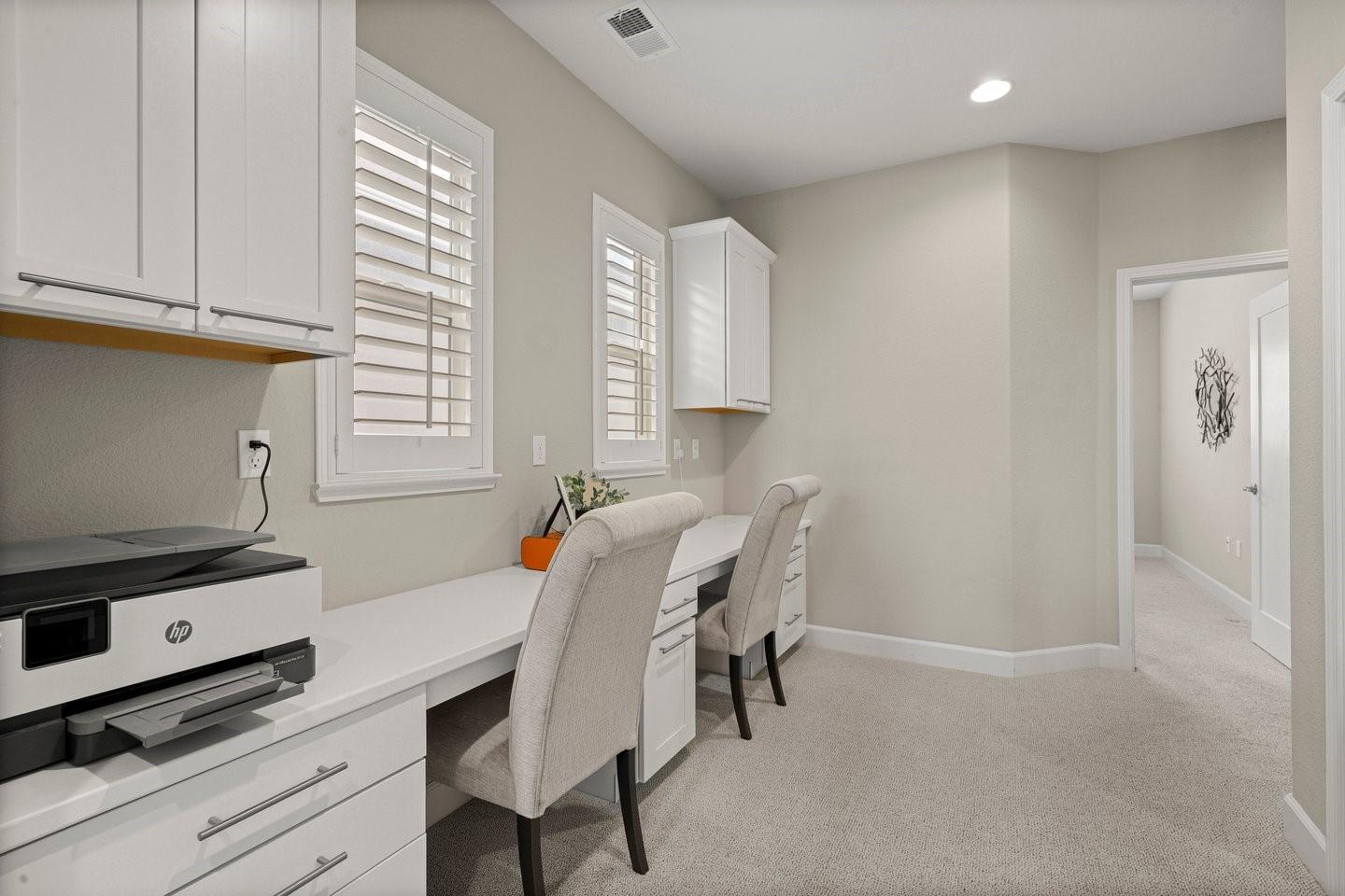 Detail Gallery Image 34 of 79 For 6076 Sunstone Dr, San Jose,  CA 95123 - 4 Beds | 2/1 Baths