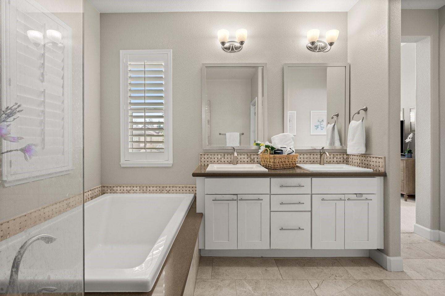 Detail Gallery Image 54 of 79 For 6076 Sunstone Dr, San Jose,  CA 95123 - 4 Beds | 2/1 Baths