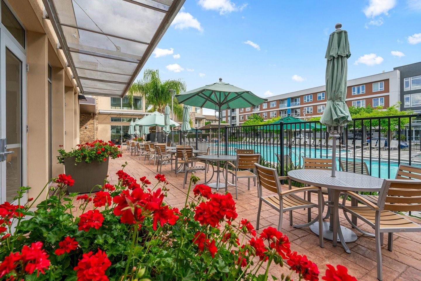 Detail Gallery Image 73 of 79 For 6076 Sunstone Dr, San Jose,  CA 95123 - 4 Beds | 2/1 Baths