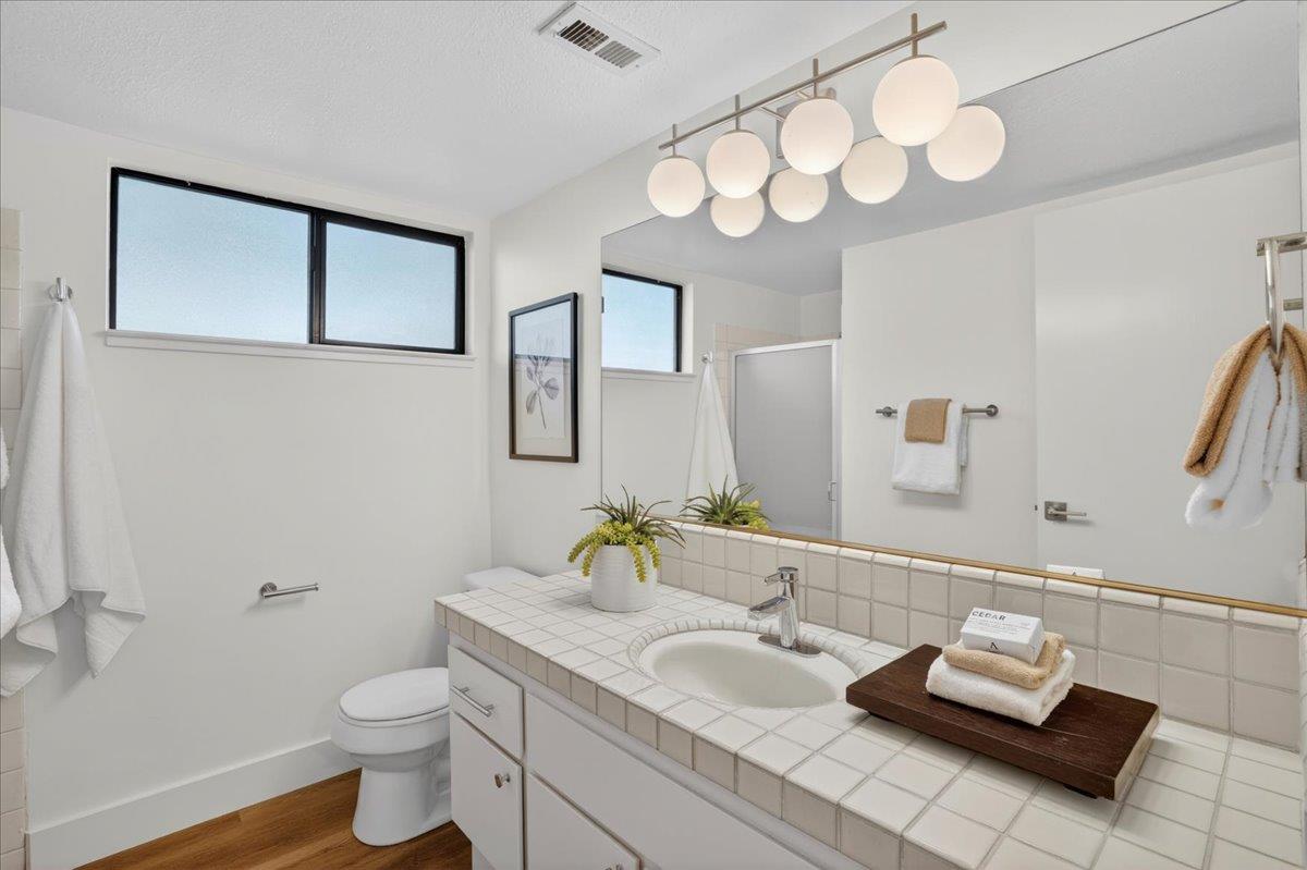 Detail Gallery Image 10 of 22 For 6635 Kettle Ct, San Jose,  CA 95120 - 3 Beds | 2 Baths