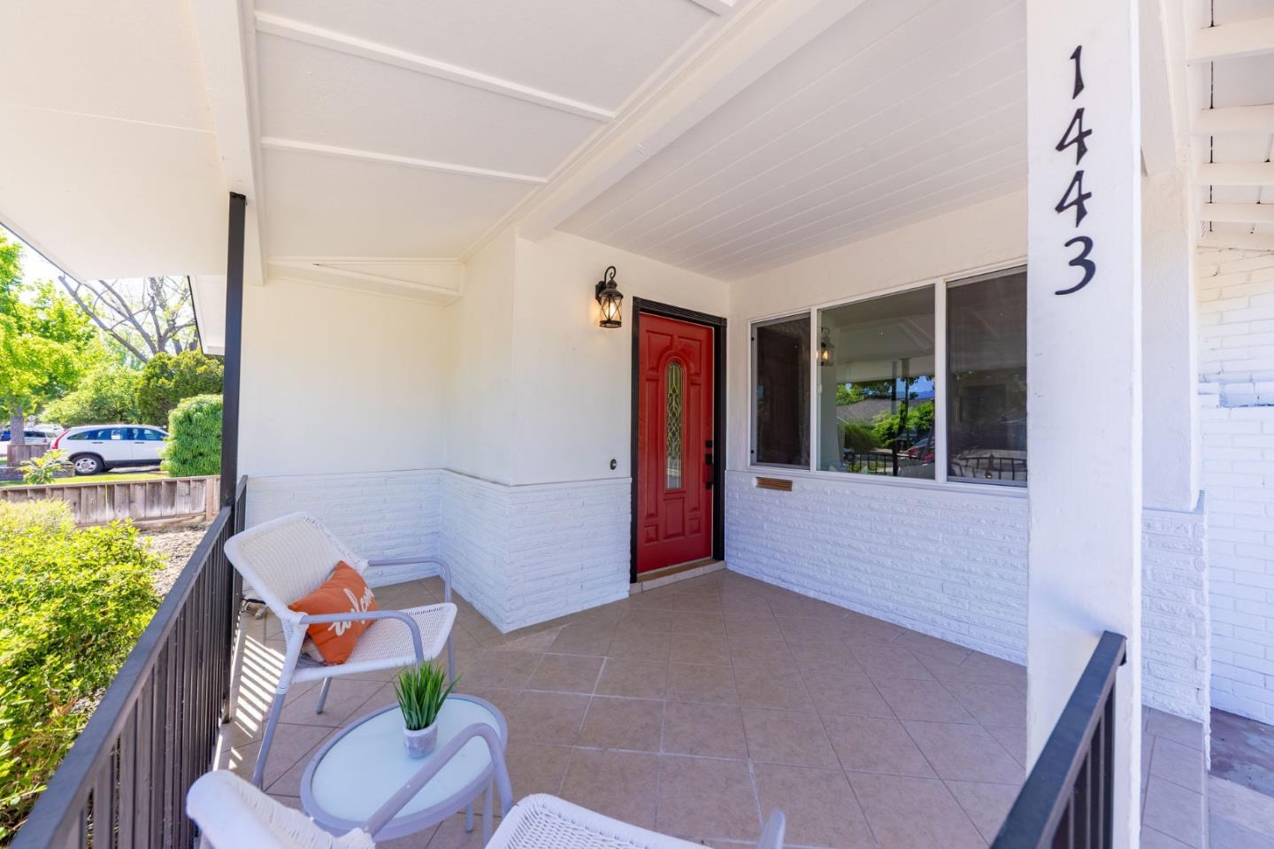 Detail Gallery Image 11 of 66 For 1443 Jeffery Ave, San Jose,  CA 95118 - 3 Beds | 2 Baths