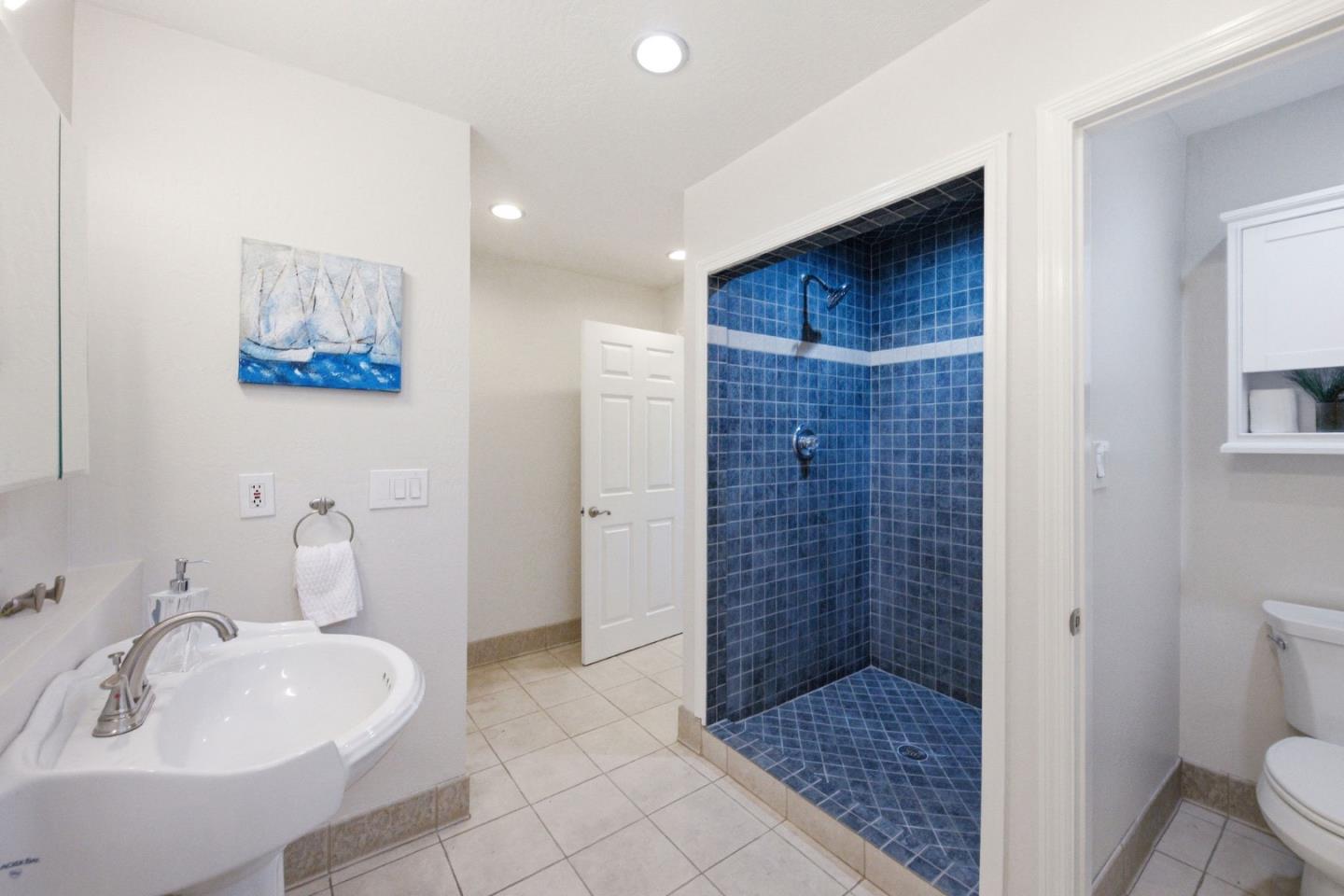 Detail Gallery Image 40 of 66 For 1443 Jeffery Ave, San Jose,  CA 95118 - 3 Beds | 2 Baths