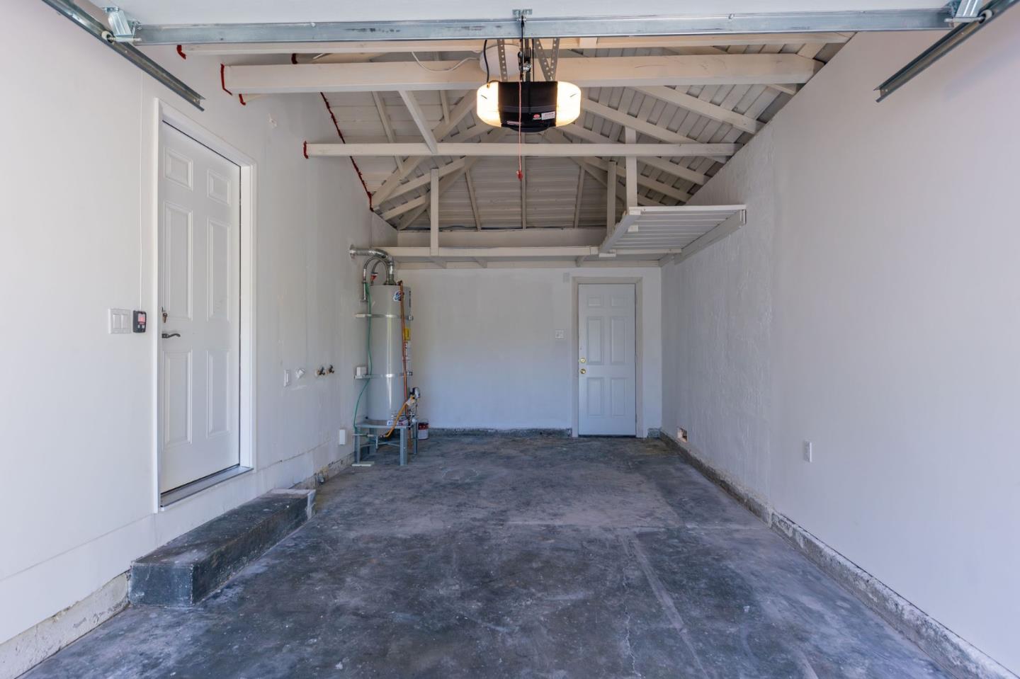 Detail Gallery Image 51 of 66 For 1443 Jeffery Ave, San Jose,  CA 95118 - 3 Beds | 2 Baths