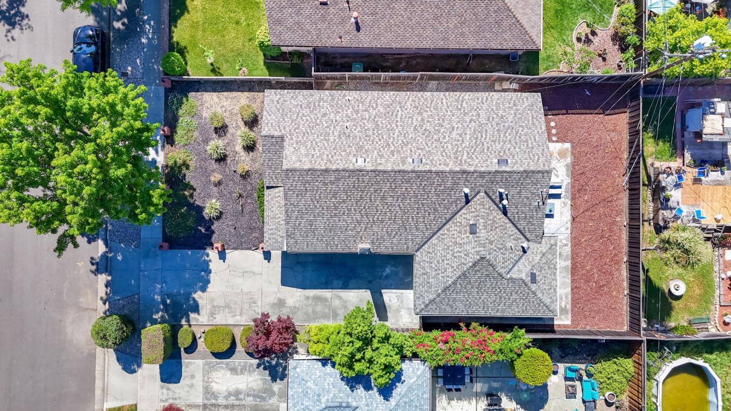 Detail Gallery Image 56 of 66 For 1443 Jeffery Ave, San Jose,  CA 95118 - 3 Beds | 2 Baths