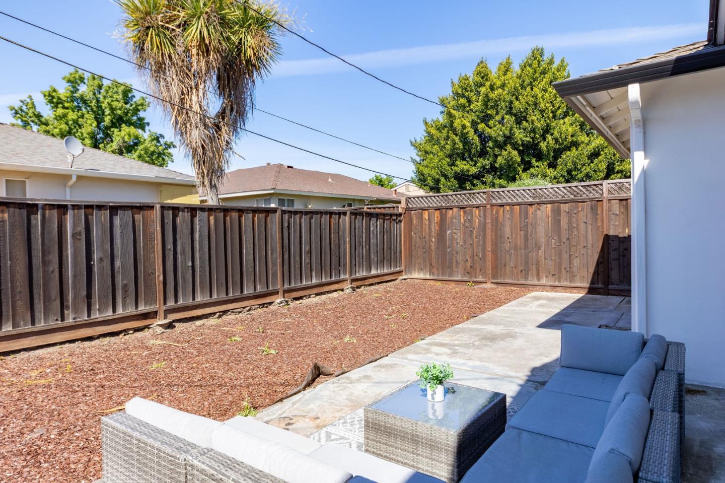 Detail Gallery Image 64 of 66 For 1443 Jeffery Ave, San Jose,  CA 95118 - 3 Beds | 2 Baths