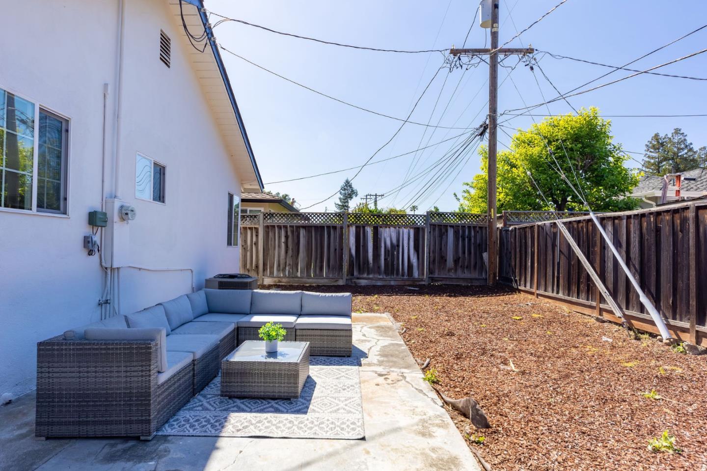 Detail Gallery Image 65 of 66 For 1443 Jeffery Ave, San Jose,  CA 95118 - 3 Beds | 2 Baths