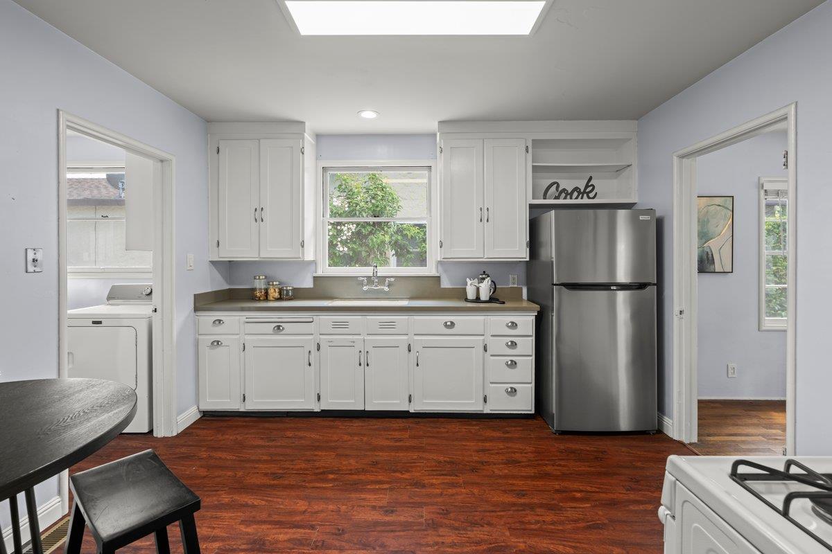 Detail Gallery Image 12 of 33 For 656 N 16th St, San Jose,  CA 95112 - 2 Beds | 2 Baths