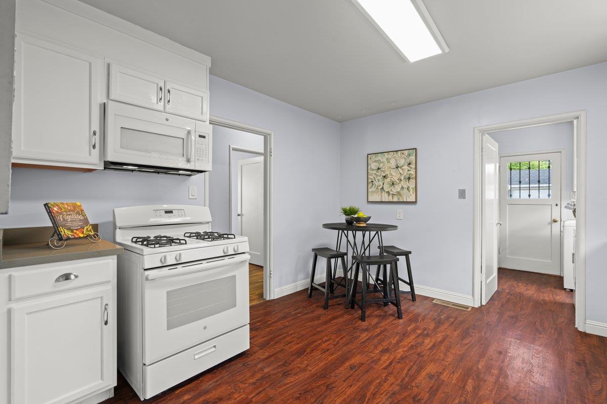 Detail Gallery Image 14 of 33 For 656 N 16th St, San Jose,  CA 95112 - 2 Beds | 2 Baths