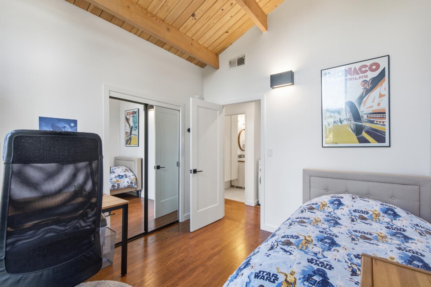 Detail Gallery Image 15 of 32 For 46 Underhill Rd, Orinda,  CA 94563 - 3 Beds | 2 Baths