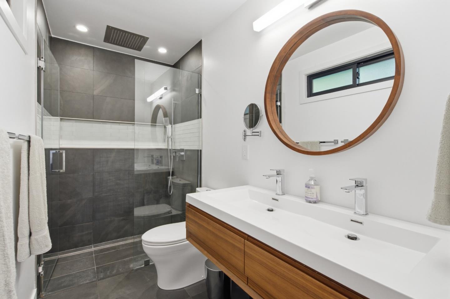 Detail Gallery Image 23 of 32 For 46 Underhill Rd, Orinda,  CA 94563 - 3 Beds | 2 Baths