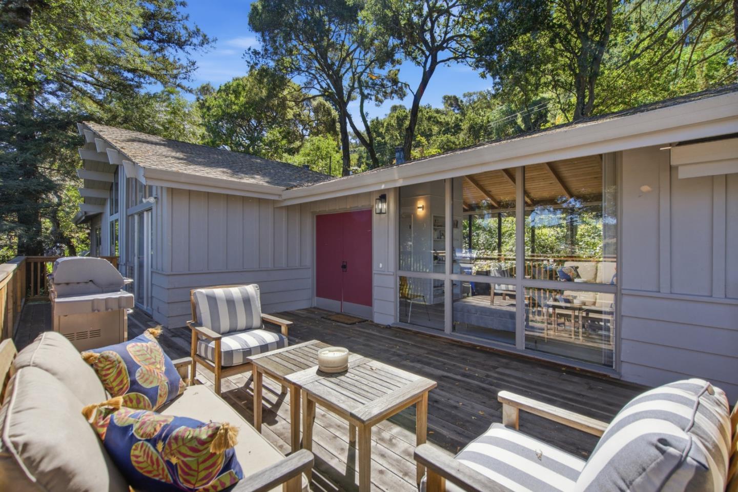 Detail Gallery Image 24 of 32 For 46 Underhill Rd, Orinda,  CA 94563 - 3 Beds | 2 Baths