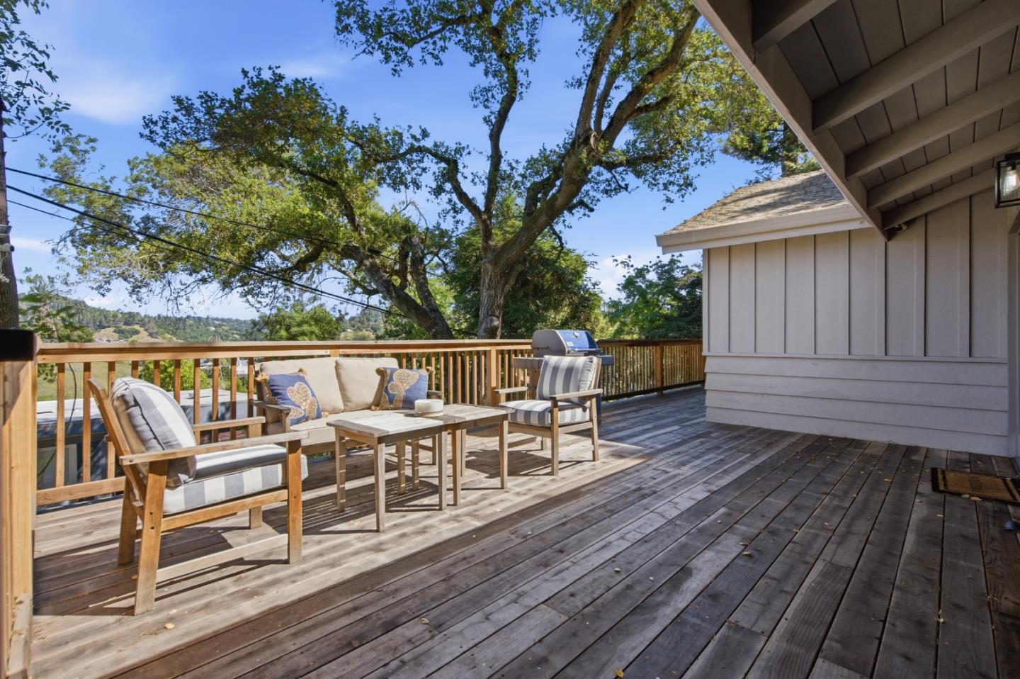 Detail Gallery Image 26 of 32 For 46 Underhill Rd, Orinda,  CA 94563 - 3 Beds | 2 Baths