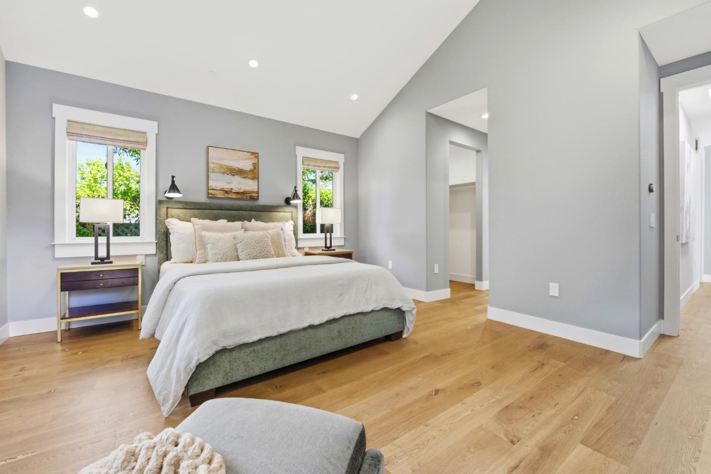 Detail Gallery Image 24 of 37 For 2130 Mills Ave, Menlo Park,  CA 94025 - 4 Beds | 3/1 Baths