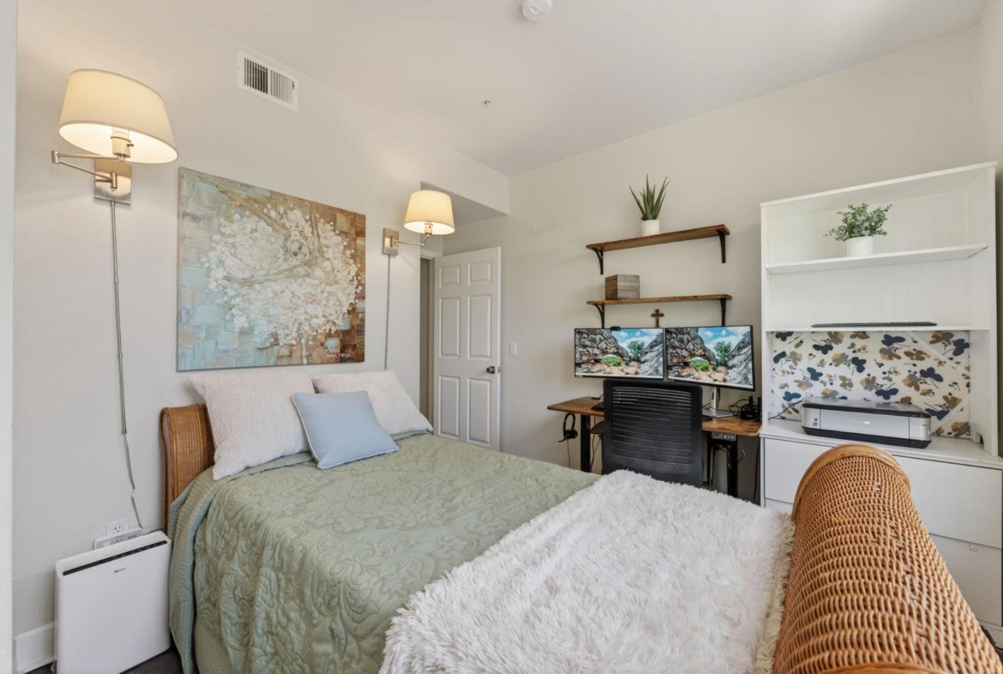 Detail Gallery Image 17 of 35 For 430 N 1st St #303,  San Jose,  CA 95112 - 3 Beds | 2 Baths
